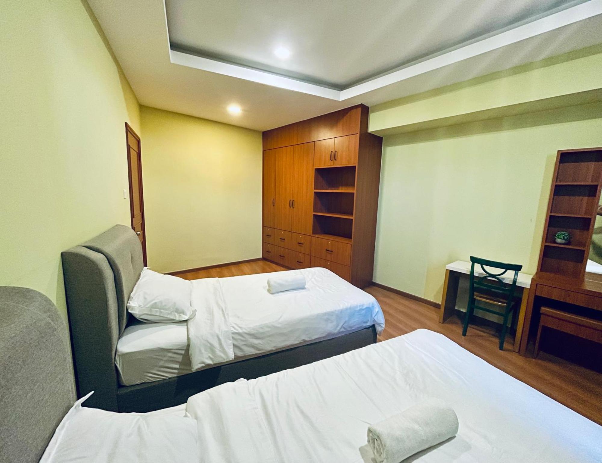 Kuching City Center Riverbank Suites With Marvelous River View Екстер'єр фото